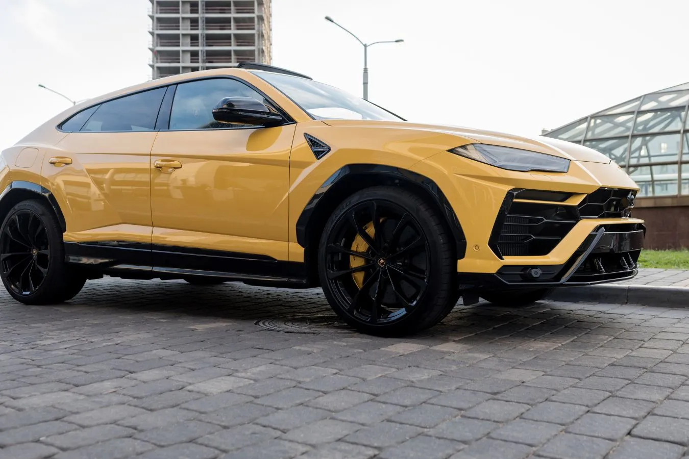 Premium SUV for event transport
